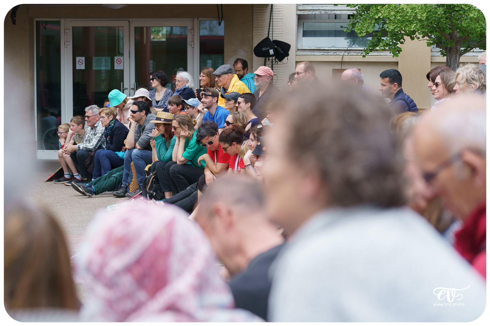 COWBOY OU INDIEN (GROUPE DEJA)
